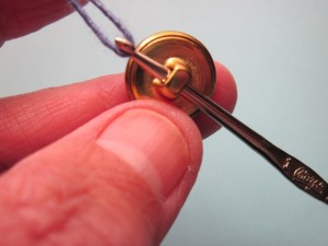 no-sew method of attaching buttons