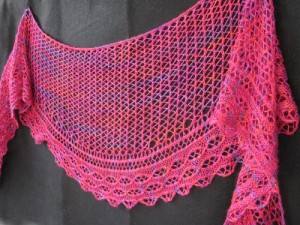 HeartStrings knitting pattern Loganberry Shawl